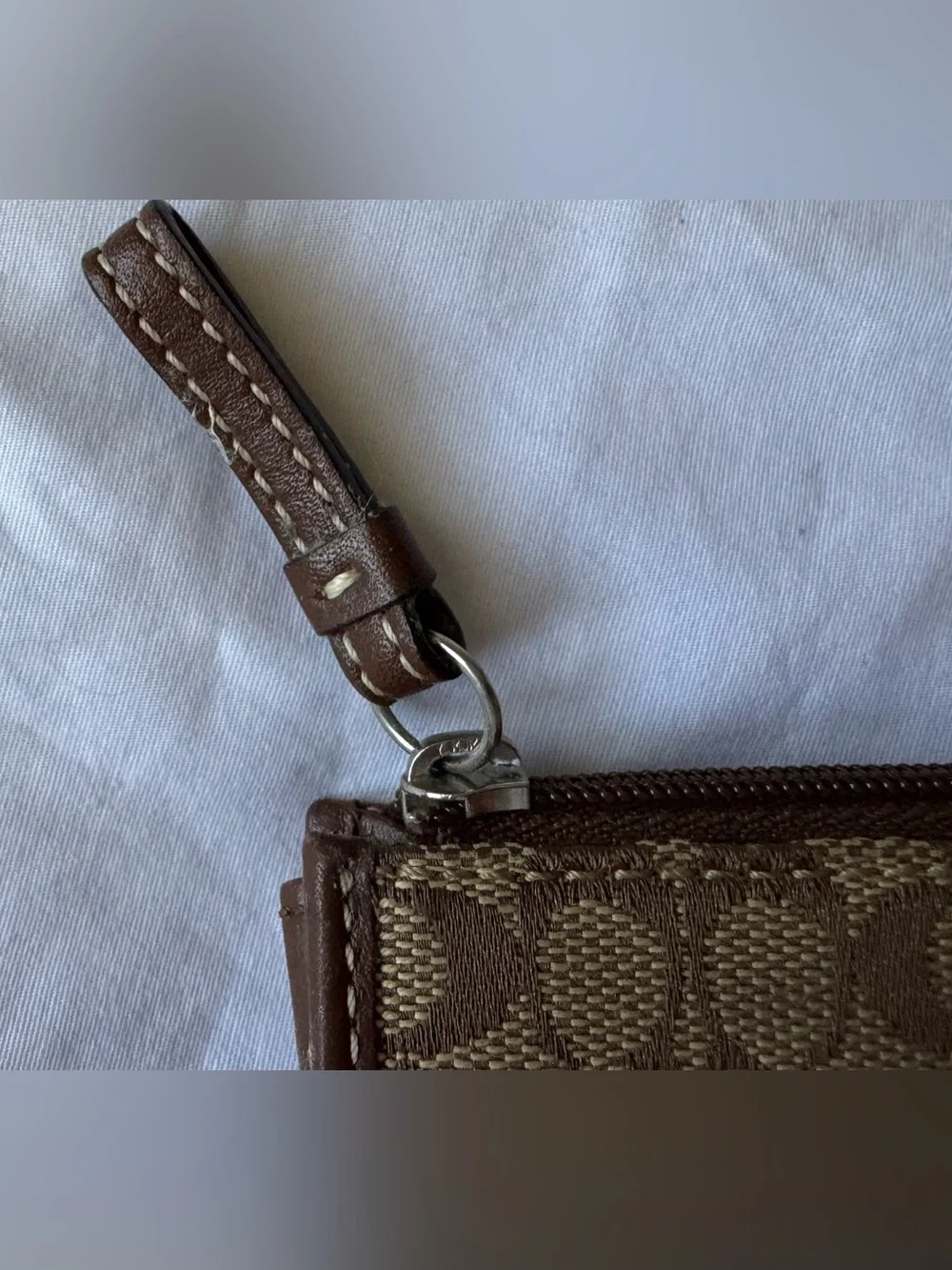 Vintage Coach Signature C Khaki Tan Zip Coin Purse Key Chain 4.5